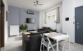 Modern & Comfy Apartment