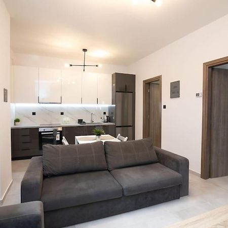 Modern & Comfy Apartment Θεσσαλονίκη Εξωτερικό φωτογραφία
